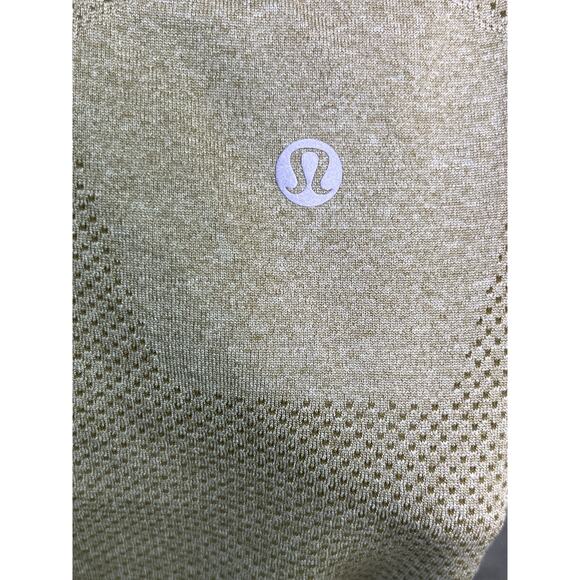 Lululemon Metal Vent Tech Tank Top M Beige Khaki Seamless Mesh Breathable - Picture 8 of 8